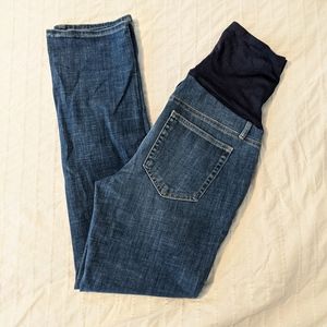 NWOT Gap Straight Leg Full Panel Maternity Jeans